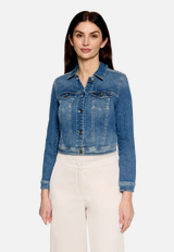 Jeansjacke mit Waschung / Modellfoto Vorderseite