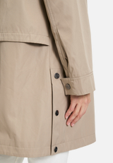Outdoorjacke mit abnehmbarer Kapuze / Detailbild