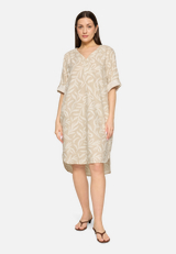 Sommerkleid mit Muster / Modellfoto Vorderseite