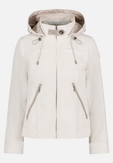 Sommerjacke mit abnehmbarer Kapuze / Vorderseite