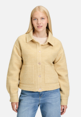 Casual-Jacke mit aufgesetzten Taschen / Modellfoto Vorderseite