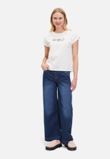Baumwollshirt mit Ärmelaufschlag / Modellfoto Vorderseite (Outfit)