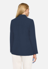 Longblazer mit Reverskragen / Modellfoto Rückseite
