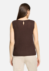 Rundhals-Shirt ohne Arm / Modellfoto Rückseite