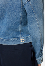 Jeansjacke kurz mit Knopfleiste  / Detailbild