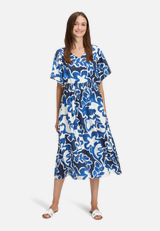 Sommerkleid mit Blumenprint / Modellfoto Vorderseite
