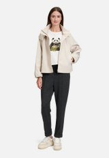 Blouson langarm / Modellfoto Vorderseite (Outfit)