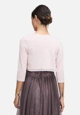 Bolero-Jacke figurbetont / Modellfoto Rückseite