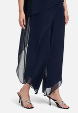 Jumpsuit mit Stufen / Detailbild