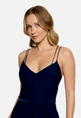 Abendkleid mit Volant / Detailbild
