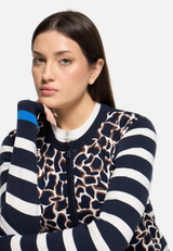 Strick-Cardigan mit Aufdruck / Detailbild