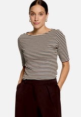 Ringelshirt  mit U-Boot Ausschnitt  / Modellfoto Vorderseite