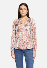 Blusenshirt mit Muster / Modellfoto Vorderseite