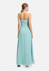 Abendkleid mit Wasserfallausschnitt / Modellfoto Rückseite