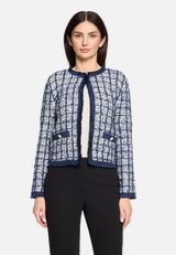 Strick-Cardigan mit Fransen / Modellfoto Vorderseite