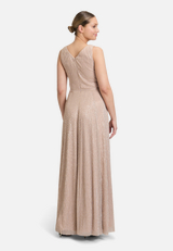 Abendkleid mit Plissee / Modellfoto Rückseite
