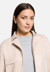 Longjacke mit Reverskragen / Detailbild