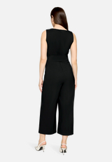 Eleganter Jumpsuit mit Eingrifftaschen / Modellfoto Rückseite