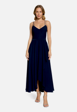 Abendkleid mit Volant / Modellfoto Vorderseite