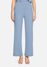 Casual-Hose mit weitem Bein / Modellfoto Vorderseite