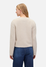 Strick-Cardigan mit Knopfleiste / Modellfoto Rückseite