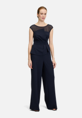 Jumpsuit ohne Arm / Modellfoto Vorderseite