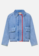 Jeansjacke mit aufgesetzten Taschen / Vorderseite