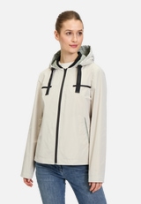 Sommerjacke mit Kapuze / Modellfoto Vorderseite
