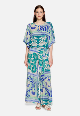 Palazzo-Hose mit Gummizug / Modellfoto Vorderseite (Outfit)