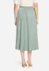 Midirock mit Plissee / Modellfoto Rückseite
