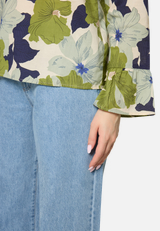 Rüschenbluse mit Muster / Detailbild