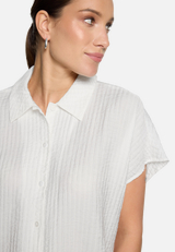 Hemdbluse  kurzarm Crinkle-Struktur / Detailbild