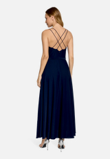 Abendkleid mit Volant / Modellfoto Rückseite