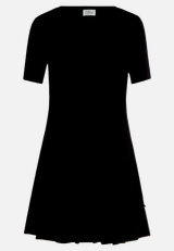 Strickkleid mit Rundhalsausschnitt / Vorderseite