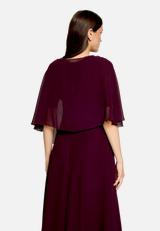Chiffonstola mit Volant / Modellfoto Rückseite