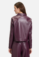 Lederjacke langarm / Modellfoto Rückseite