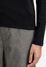 Langarm-Shirt mit Kragen / Detailbild