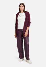 Strick-Cardigan ohne Verschluss / Modellfoto Vorderseite (Outfit)