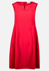 Sommerkleid tailliert / Vorderseite