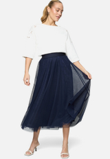 Tüllrock Midi mit Gummibund / Modellfoto Vorderseite (Outfit)