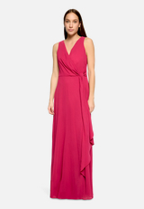 Abendkleid mit Volant / Modellfoto Vorderseite