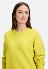 Strickpullover mit Rundhalsausschnitt / Detailbild