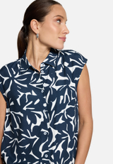 Hemdbluse  kurzarm mit Blumen / Detailbild