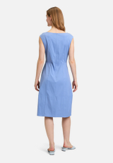 Sommerkleid tailliert / Modellfoto Rückseite
