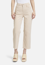 Basic-Hose mit offenem Saum / Modellfoto Vorderseite