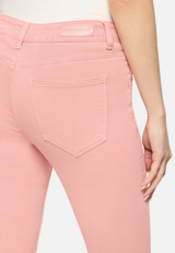 Slim Fit Jeans  mit Stretch-Anteil Style Sunny Short  / Detailbild