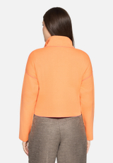 Strick-Cardigan mit Stehkragen / Modellfoto Rückseite