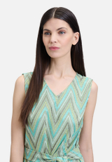 Jumpsuit mit Bindegürtel / Detailbild