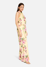 Jumpsuit mit Blumenprint / Modellfoto Vorderseite (Outfit)