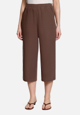 Schlupfhose mit Eingrifftaschen / Modellfoto Vorderseite